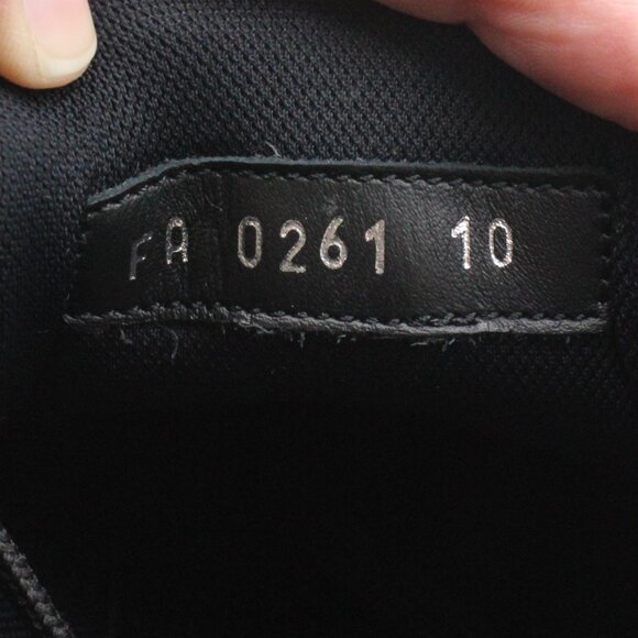 NWOB Louis Vuitton Luxembourg Monogram Embossed Leather Sneakers in Black US 9.5 - Picture 13 of 16